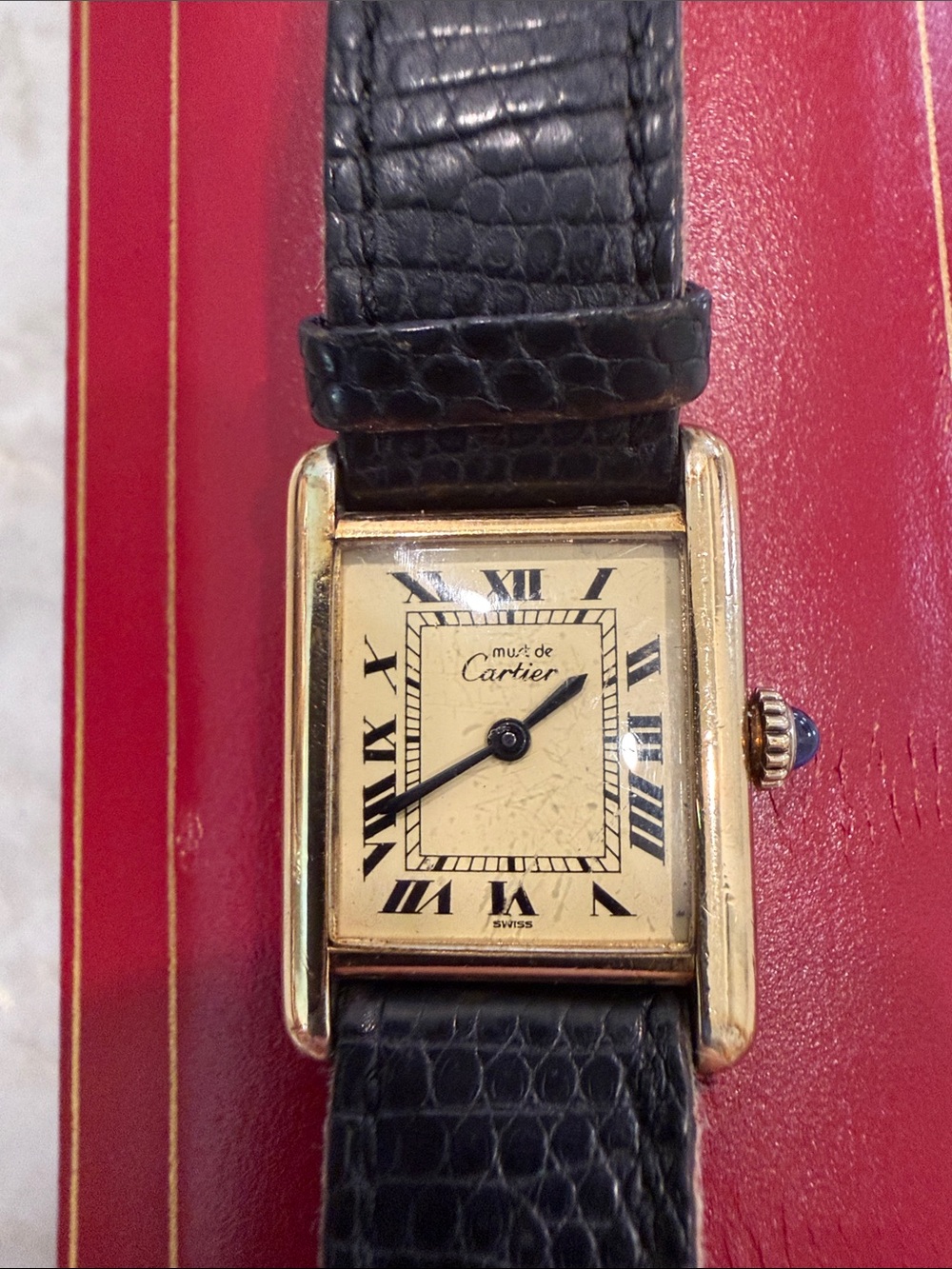 Cartier de Must Women’s Gold-Vermeil Tank Watch with Black Leather Strap VINTAGE - Picture 2 of 13